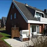 Ferienhaus With 2 Bedrooms Wenningstedt-Braderup