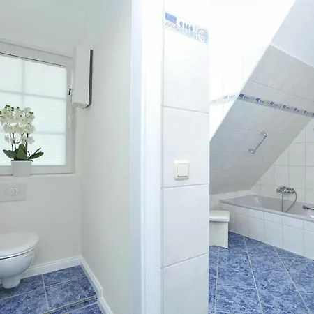 With 2 Bedrooms Wenningstedt-Braderup